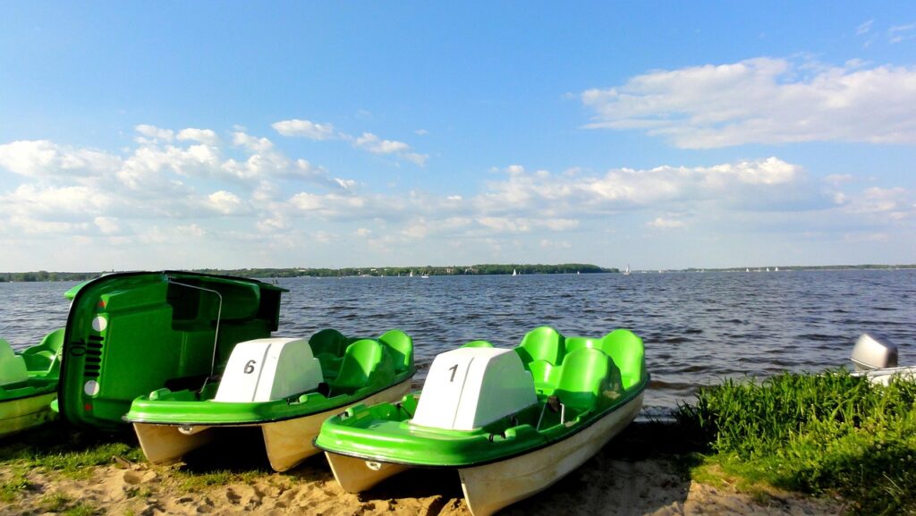lagoon, geovita jadwisin rests, zegrze, lake, the sun, holiday, water, nature, pedalos, landscape, view, poland, zegrze, zegrze, zegrze, zegrze, zegrze